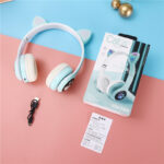 FM & MEMORY CARD SUPPORTED BLUETOOTH HEADPHONE - Image 2